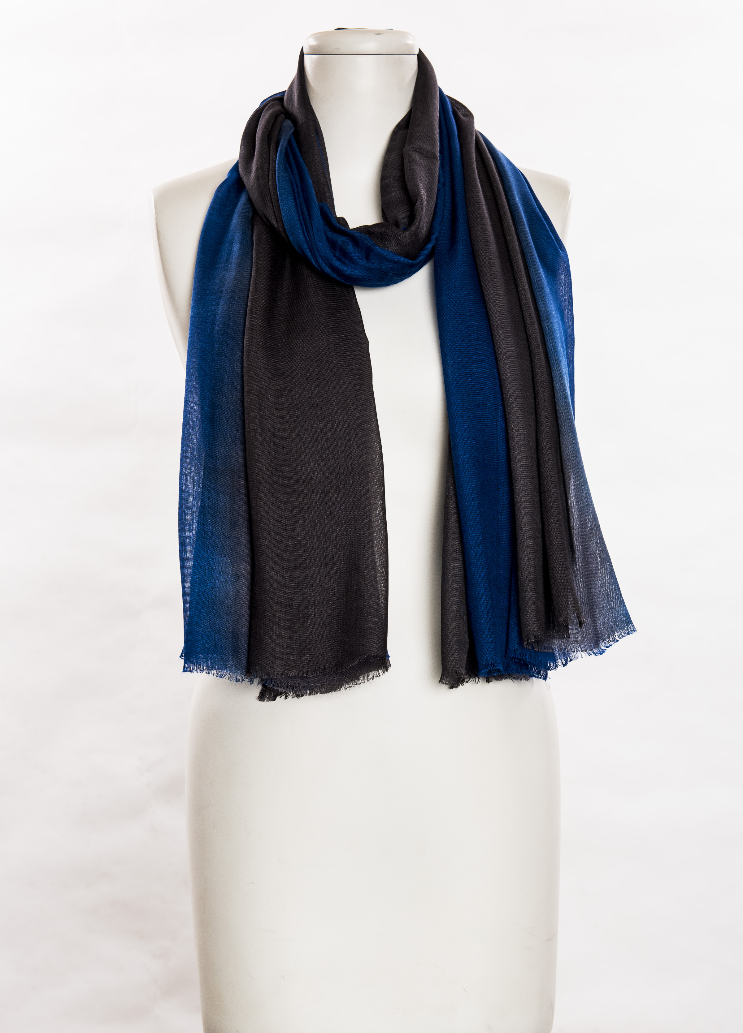 SE-616_12_Blue1.JPG